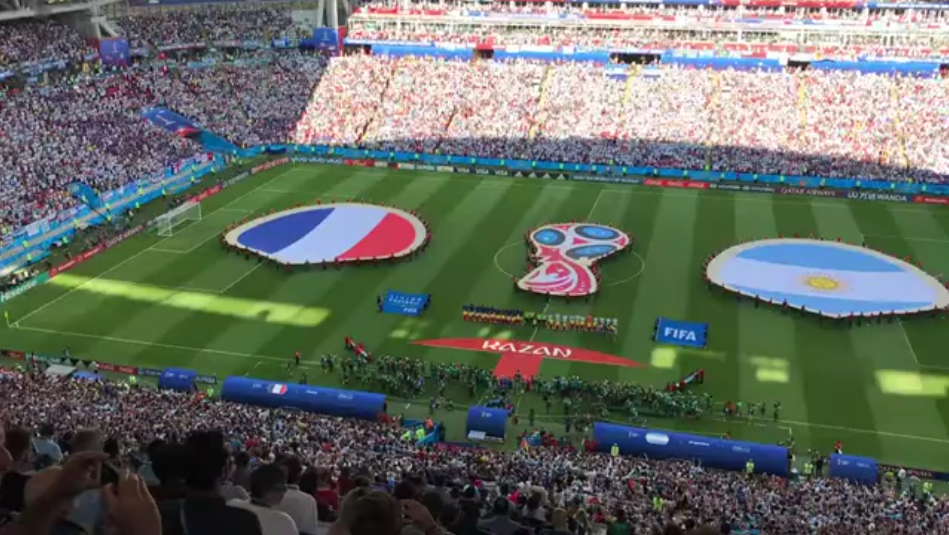 在赫内斯