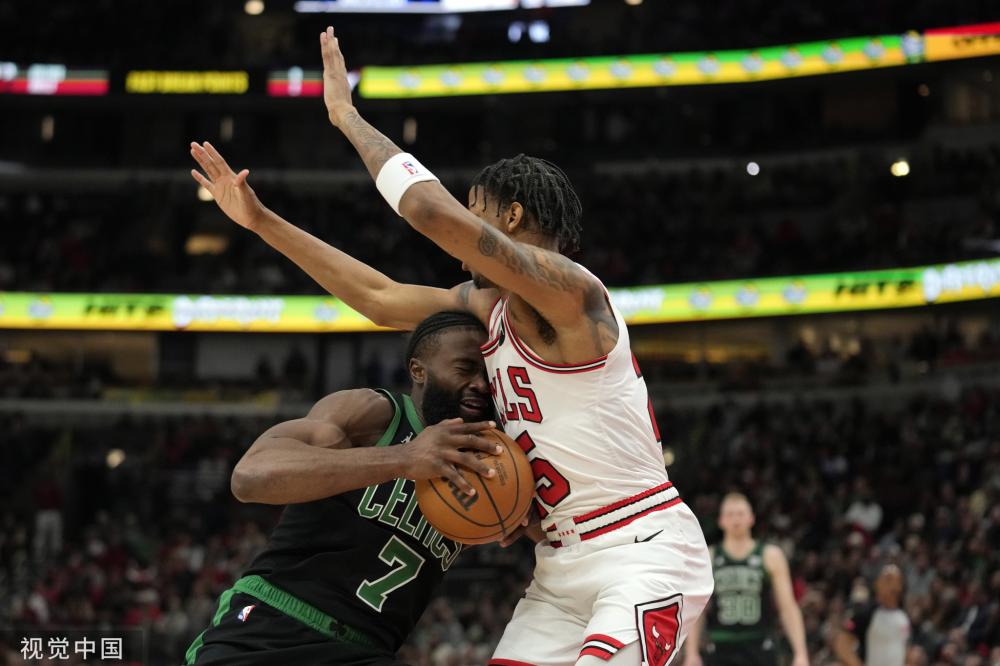 多的进攻机 多的进攻机