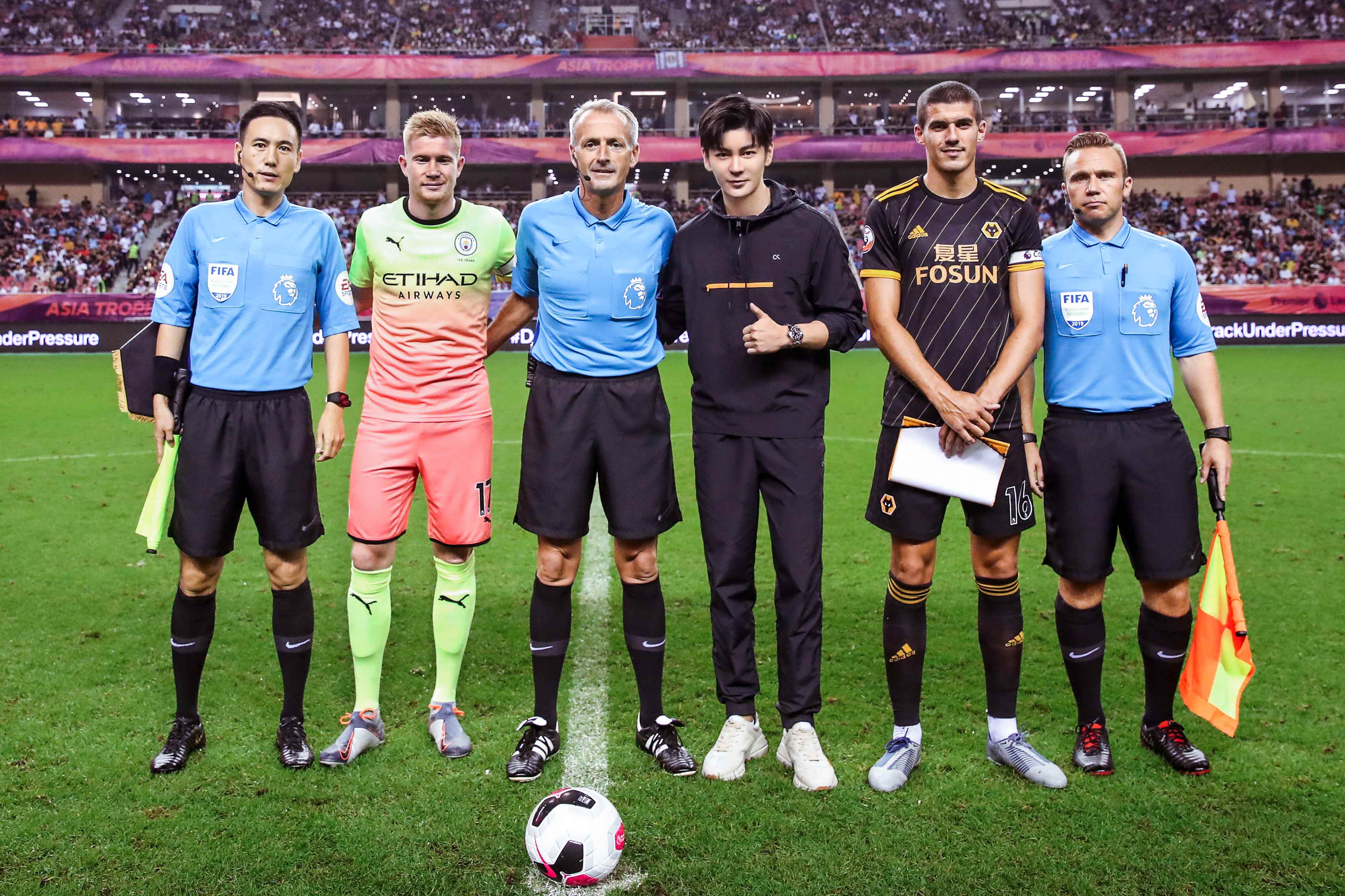 十多年前便 十多年前便